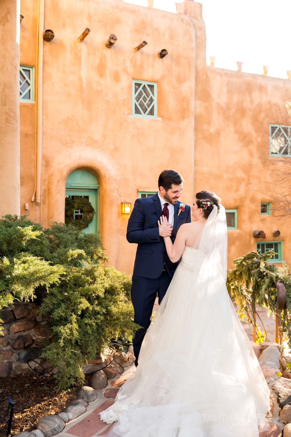 Santa Fe Outdoor Winter Wedding